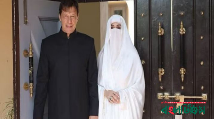 ইমরান খান ও তার স্ত্রীর দেশত্যাগে নিষেধাজ্ঞা